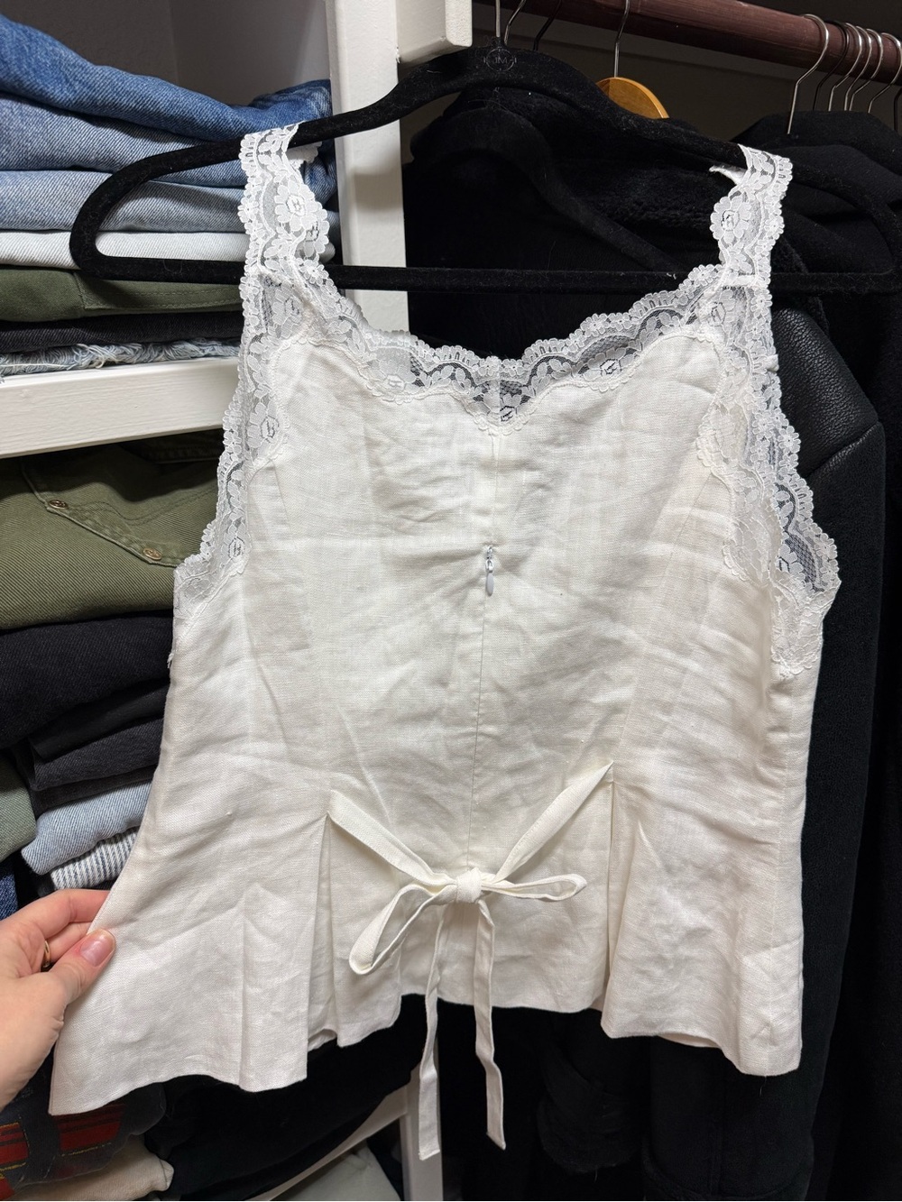 Few Moda White Linen Lace-Up Tank Top - Picture 3 of 5